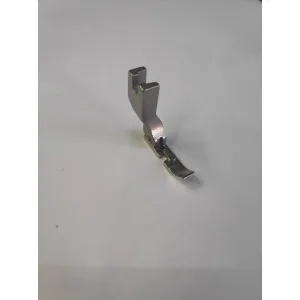 Лапка под молнию с ножом (P36LN) 1411600300